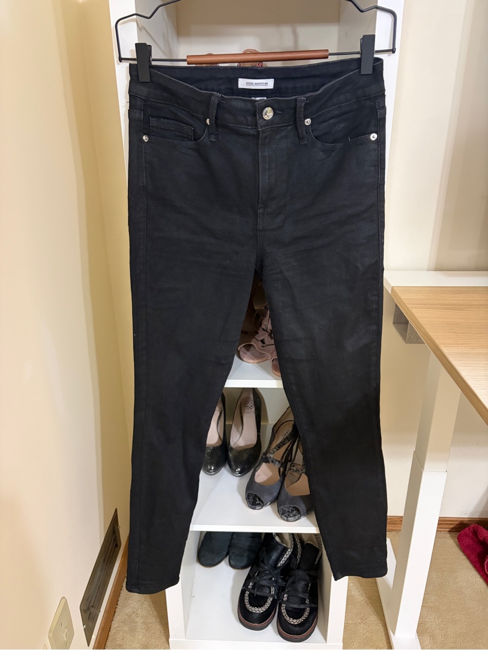 Good American Black Skinny Jeans size 29